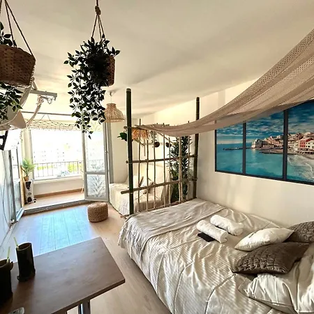 Les Cocotiers Vue 250 M De * Agde